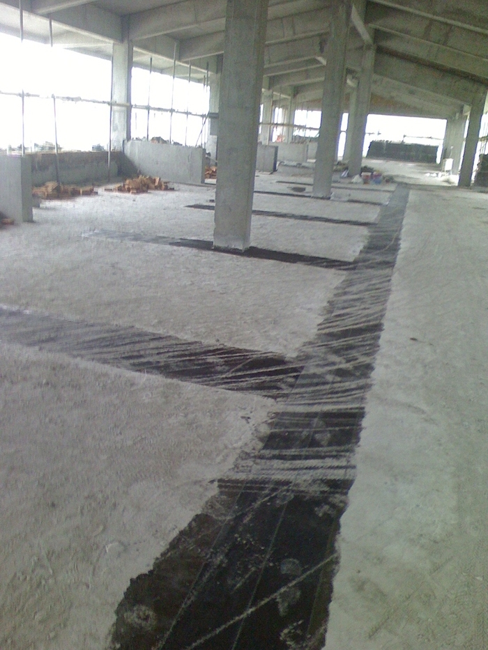 慈利縣高速公路服務(wù)區(qū)板面碳纖維加固